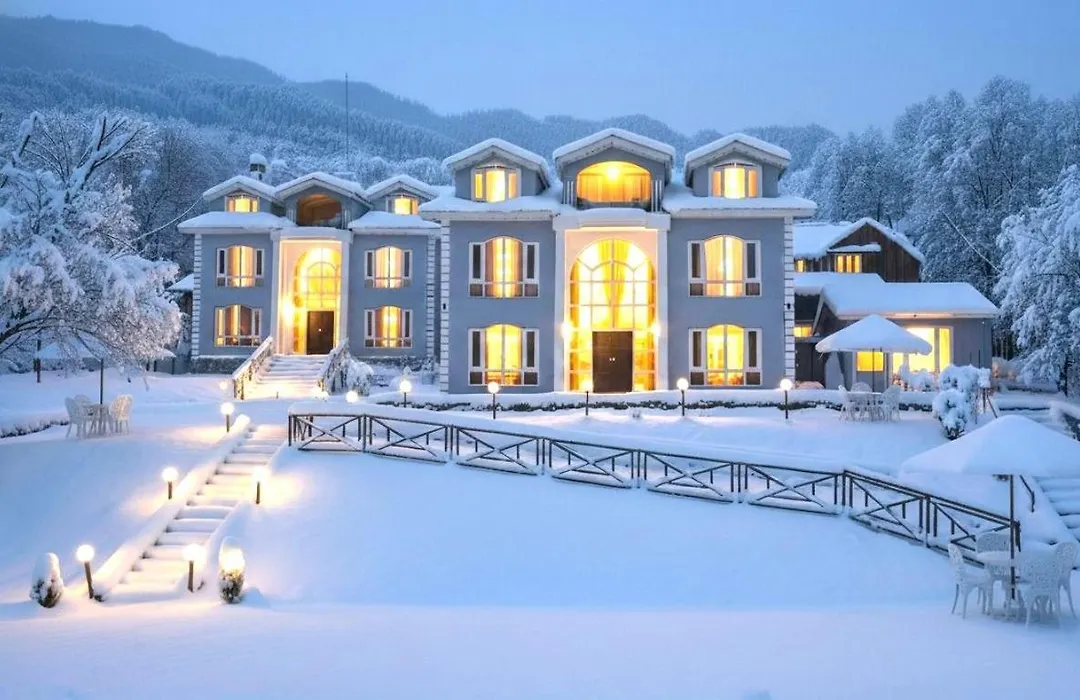 Forest Hill Resorts-1